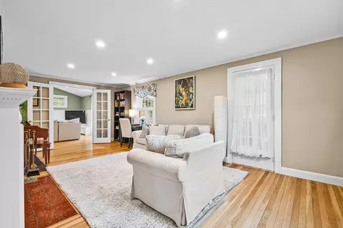 21 Concord St, Needham, MA 02494 photo 10
