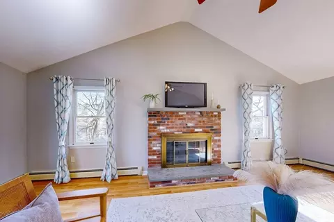 1 Hodge Rd, Arlington, MA 02474 photo 15