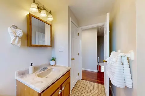 1 Hodge Rd, Arlington, MA 02474 photo 24