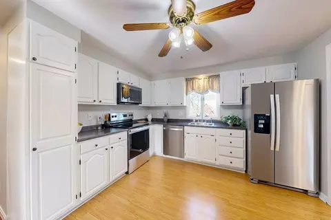 1 Hodge Rd, Arlington, MA 02474 photo 10
