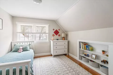 Bedroom - 33 Schofield Dr, Franklin, MA 02038 photo 1 of 7