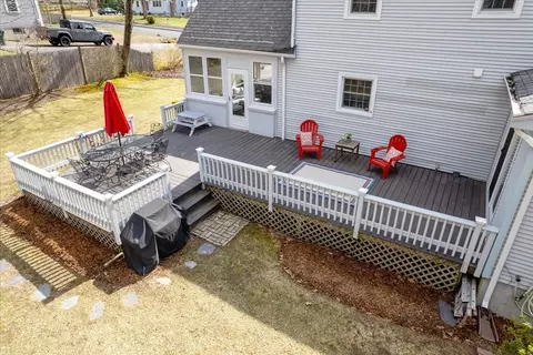 Exterior - 33 Schofield Dr, Franklin, MA 02038 photo 12 of 12