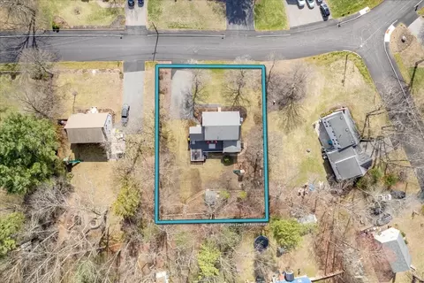 View/Area - 33 Schofield Dr, Franklin, MA 02038 photo 2 of 3