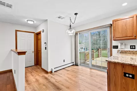 19 Crestview Dr, Mendon, MA 01756 photo 14