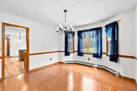19 Crestview Dr, Mendon, MA 01756 photo 9