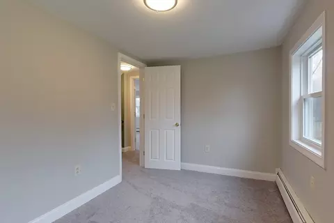 61 Mill St, Pepperell, MA 01463 photo 15