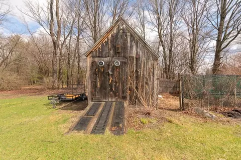 61 Mill St, Pepperell, MA 01463 photo 28