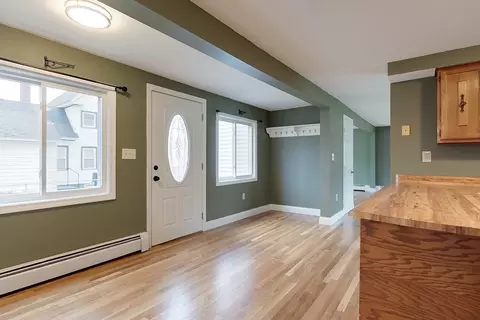 61 Mill St, Pepperell, MA 01463 photo 6