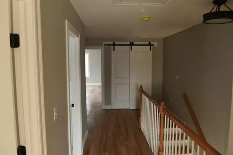 Entry Way - 59 Sunderland, Worcester, MA 01604 photo 3 of 3