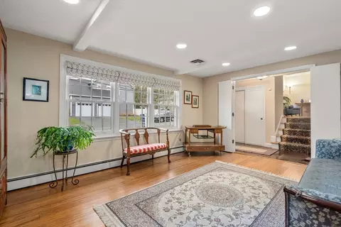 40 Tanglewood Rd, Needham, MA 02494 photo 4