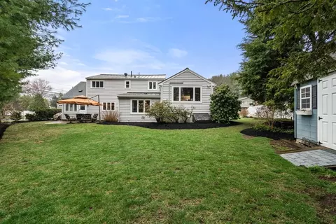 40 Tanglewood Rd, Needham, MA 02494 photo 26