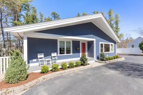 Exterior - 7 Peter Hobart Dr, Hingham, MA 02043 photo 3 of 9