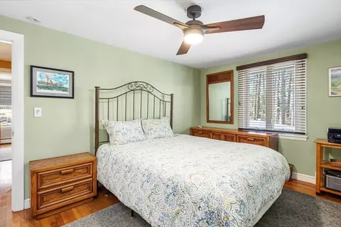 Bedroom - 7 Peter Hobart Dr, Hingham, MA 02043 photo 3 of 5