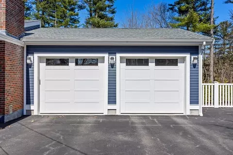 Exterior - 7 Peter Hobart Dr, Hingham, MA 02043 photo 6 of 9