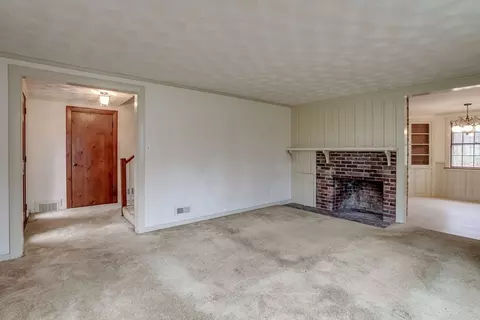 185 Wakefield St, Reading, MA 01867 photo 10