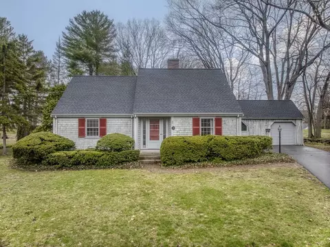 185 Wakefield St, Reading, MA 01867 photo 3