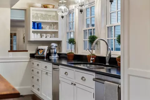 883 High, Dedham, MA 02026 photo 8