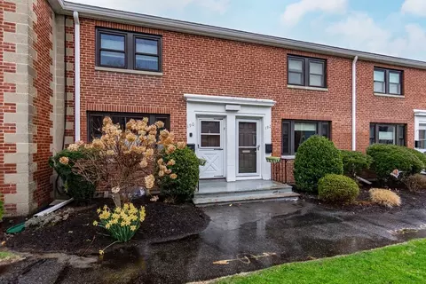 190 Church St #190, Waltham, MA 02453