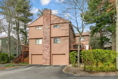 103 Spyglass Hill Dr #103, Ashland, MA 01721