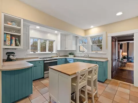 76 Willow St, Acton, MA 01720 photo 13