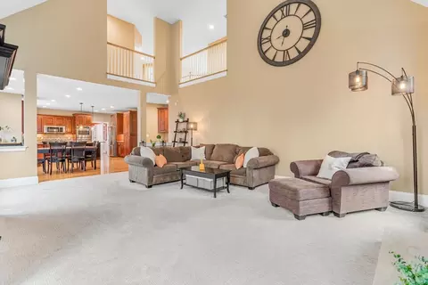 5 Symphony Dr, Franklin, MA 02038 photo 11