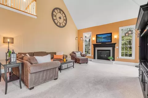 5 Symphony Dr, Franklin, MA 02038 photo 12