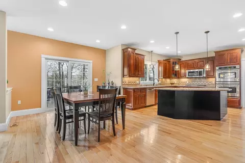 5 Symphony Dr, Franklin, MA 02038 photo 10