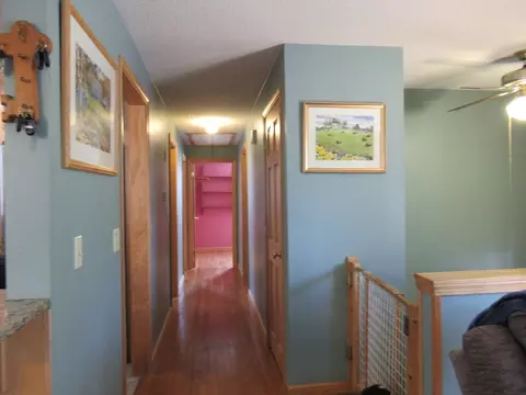 Entry Way - 25 Stone St, Middleboro, MA 02346 photo 1 of 1