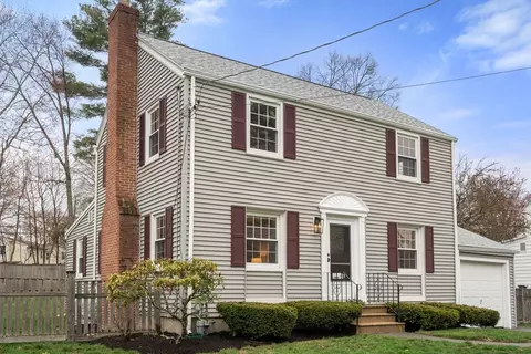 5 Barnesdale Rd, Natick, MA 01760