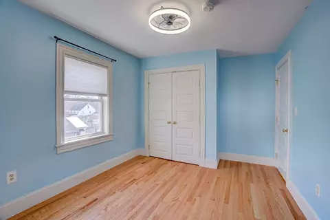 Bedroom - 43 Coolidge Ave, Weymouth, MA 02188 photo 5 of 5