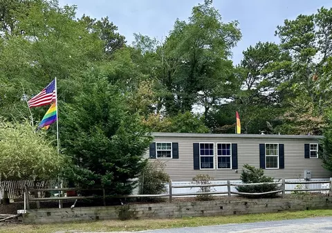 210 West Rd #E-12, Wellfleet, MA 02667