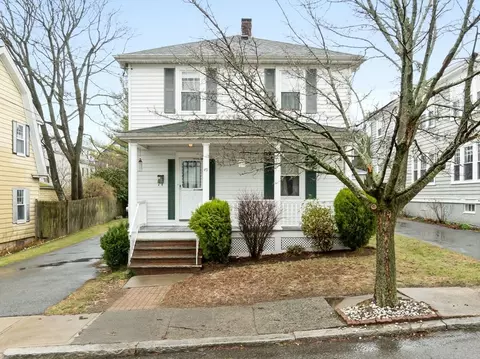 49 Barstow St, Salem, MA 01970