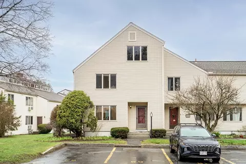 403 Great Rd #1, Acton, MA 01720