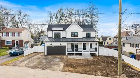 62 Deering St, Reading, MA 01867 photo 40