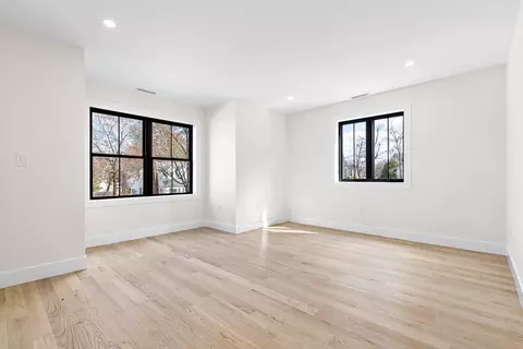 62 Deering St, Reading, MA 01867 photo 35