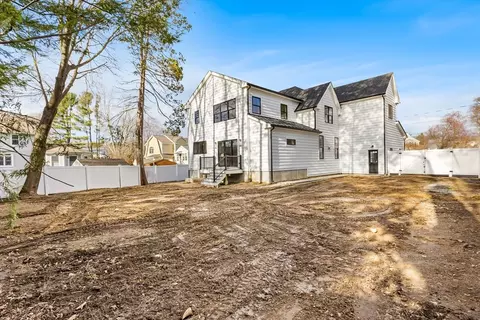 62 Deering St, Reading, MA 01867 photo 41