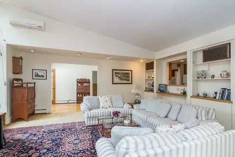 77 Parker Rd, Wellesley, MA 02482 photo 7