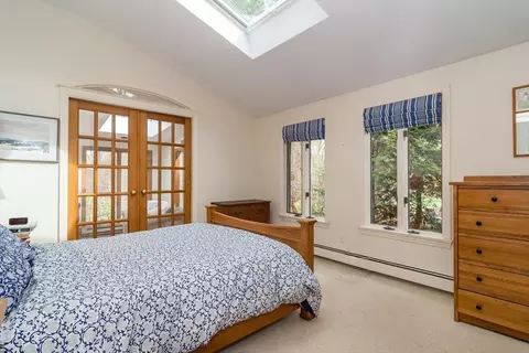 77 Parker Rd, Wellesley, MA 02482 photo 14