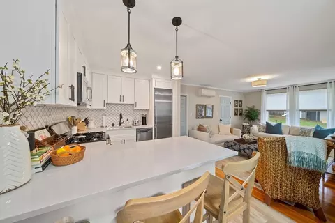 7 Mathaurs St #2, Milton, MA 02186 photo 9