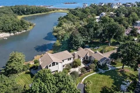 68 Nichols Rd, Cohasset, MA 02025