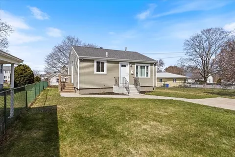 195 Butler St, Fall River, MA 02724