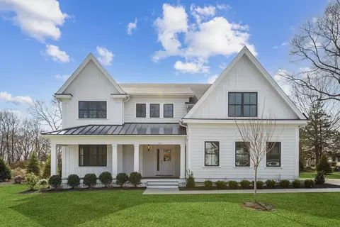 24 Rocky Ridge Ln, Dedham, MA 02026