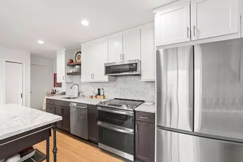 332 Jamaicaway #305, Boston, MA 02130