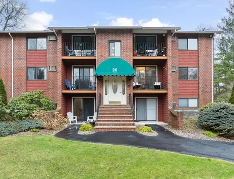 26 Fuller Rd #4, Foxboro, MA 02035 photo 2