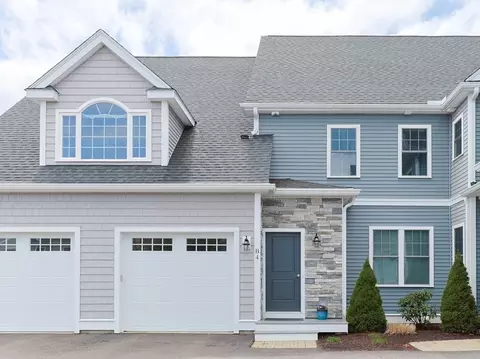 1 Roseland St #B4, Foxboro, MA 02035