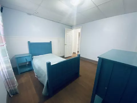 Bedroom - 76 Constellation Rd, Marshfield, MA 02050 photo 2 of 3