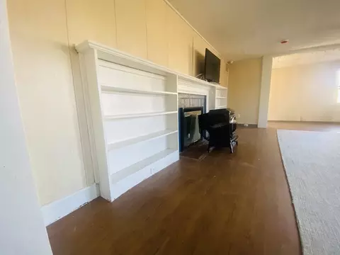 Living - 76 Constellation Rd, Marshfield, MA 02050 photo 3 of 6