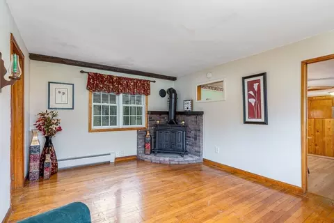 27 Jordan St, Springfield, MA 01129 photo 20