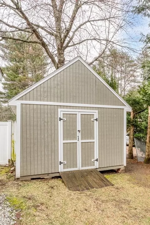 27 Jordan St, Springfield, MA 01129 photo 35