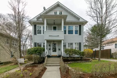 8 Brantwood Rd, Worcester, MA 01602